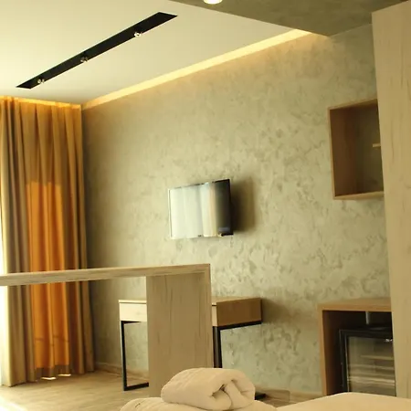 Hotel Triumf Shengjin