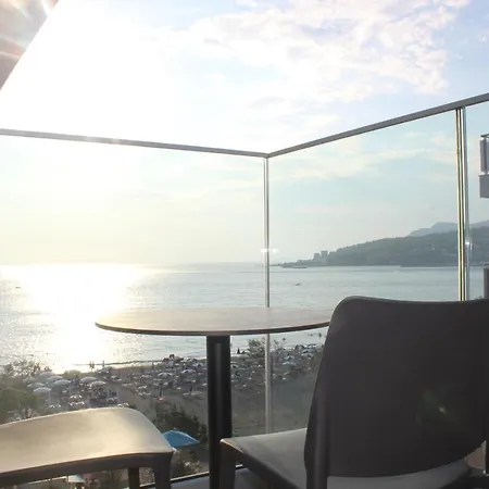 Triumf Hotel 4*