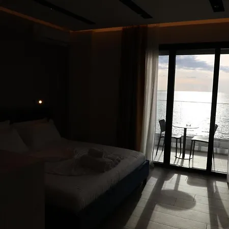 Hotel Triumf