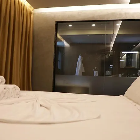 Triumf Hotel 4*