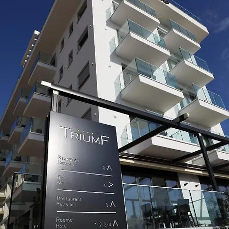 Triumf Hotel
