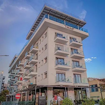 Triumf Hotel