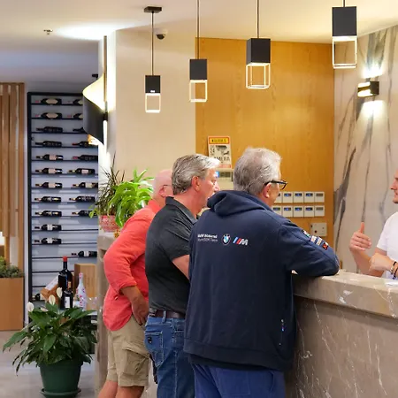 Triumf Hotel Shëngjin