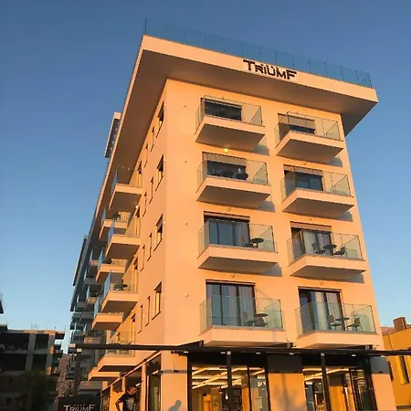 Triumf מלון Shëngjin